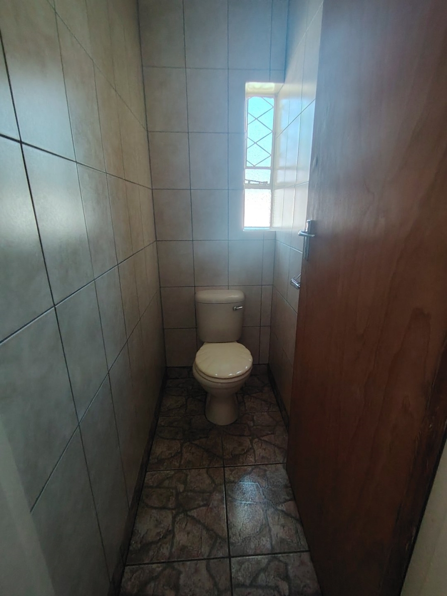 3 Bedroom Property for Sale in Algoa Park Eastern Cape